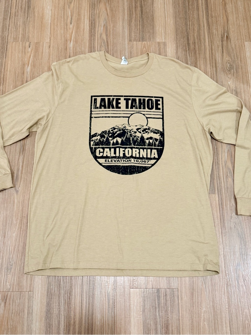 Men’s 2XL Tan Long Sleeve Lake Tahoe California Graphic Tee